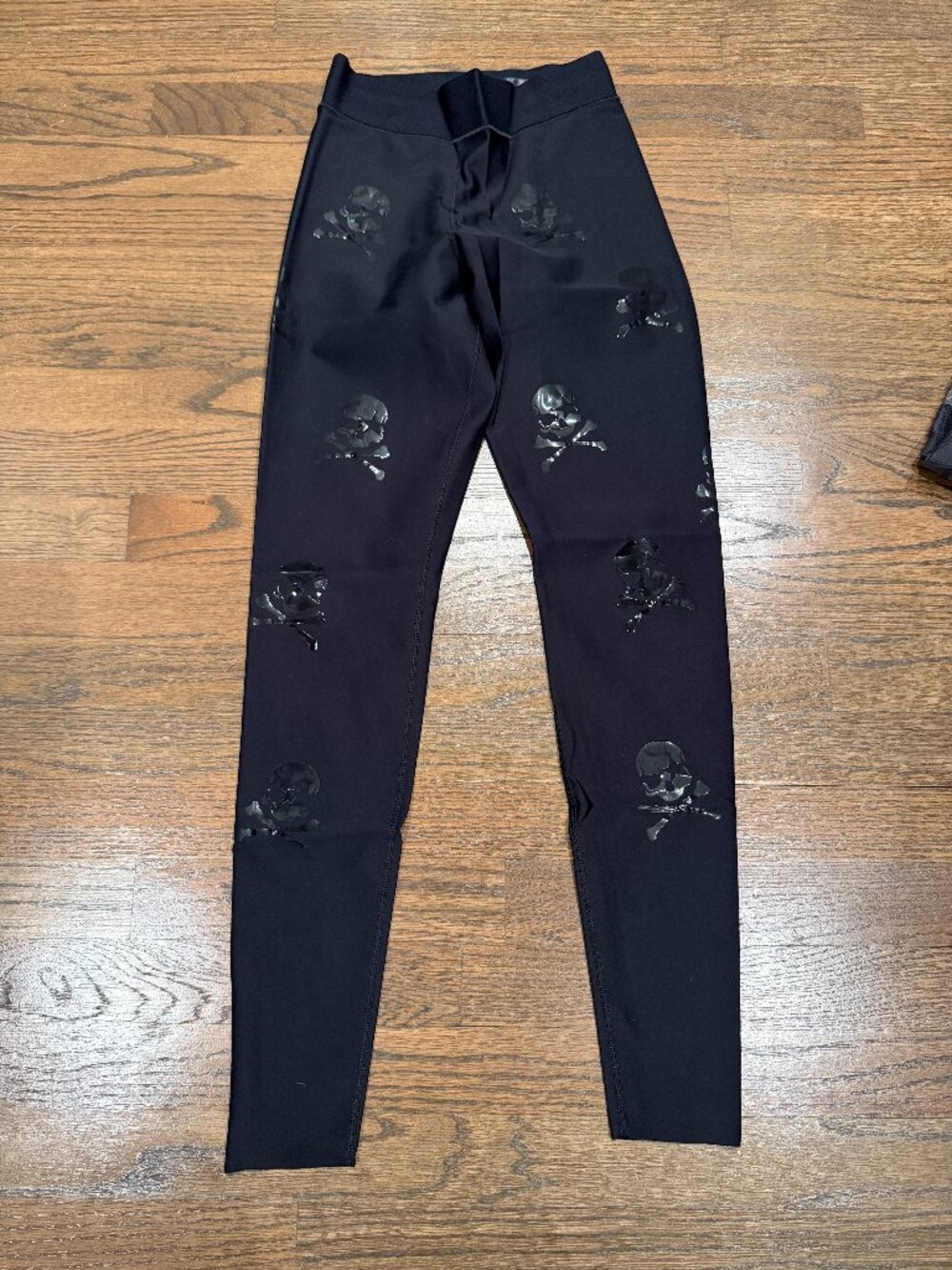 Size S Ultracor High-Rise Skull Black on Black Leggings